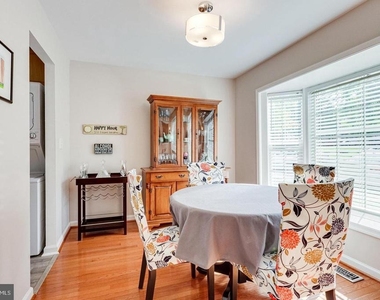6295 Hillary Court - Photo Thumbnail 6