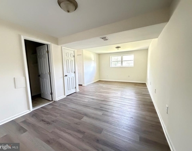 4404 Carrier Court - Photo Thumbnail 15