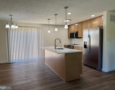 4404 Carrier Court - Photo Thumbnail 4