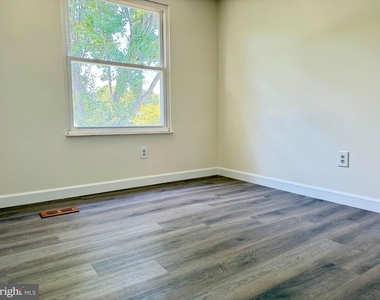 4404 Carrier Court - Photo Thumbnail 11