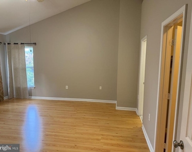 13100 Forest Mist Lane - Photo Thumbnail 22
