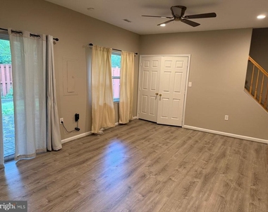 13100 Forest Mist Lane - Photo Thumbnail 4