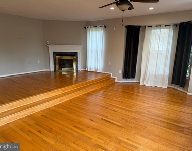 13100 Forest Mist Lane - Photo Thumbnail 10