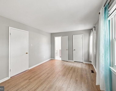 8346 Stationhouse Court - Photo Thumbnail 19