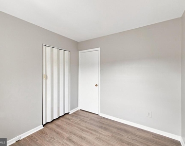 8346 Stationhouse Court - Photo Thumbnail 22
