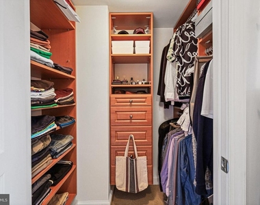 2451 Midtown Avenue - Photo Thumbnail 18