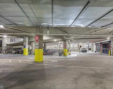 2451 Midtown Avenue - Photo Thumbnail 34