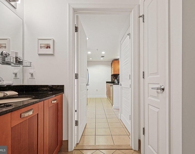 2451 Midtown Avenue - Photo Thumbnail 22