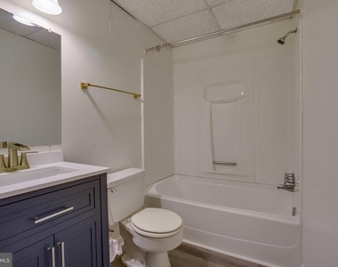 4405 Elan Court - Photo Thumbnail 37