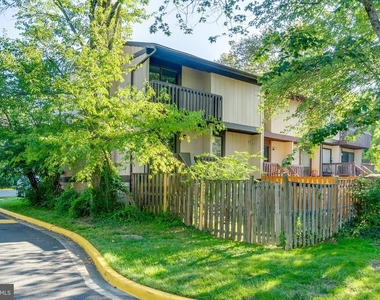 4405 Elan Court - Photo Thumbnail 42
