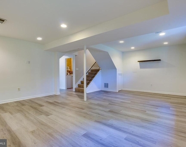 4405 Elan Court - Photo Thumbnail 35