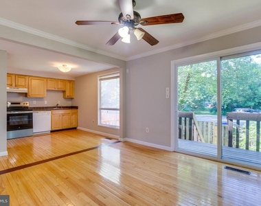 4405 Elan Court - Photo Thumbnail 6