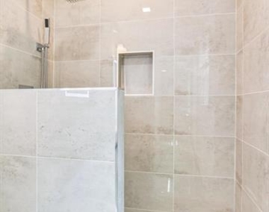 2601 Seskey Glen Court - Photo Thumbnail 25