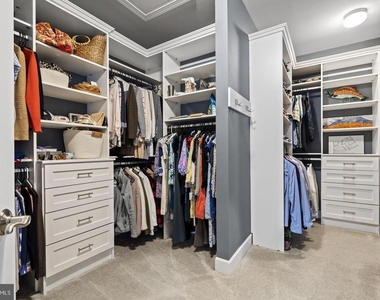 9228 Clementine Court - Photo Thumbnail 24