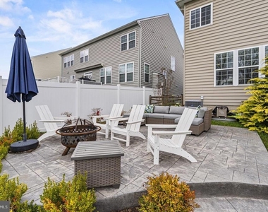 9228 Clementine Court - Photo Thumbnail 49