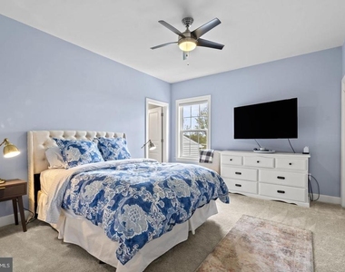 9228 Clementine Court - Photo Thumbnail 27
