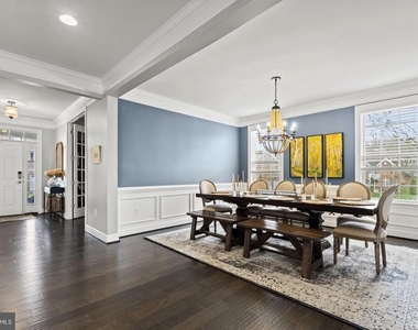 9228 Clementine Court - Photo Thumbnail 5