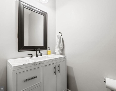 9228 Clementine Court - Photo Thumbnail 39