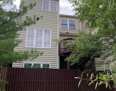 13457 Wood Lilly Lane - Photo Thumbnail 29