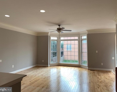 13457 Wood Lilly Lane - Photo Thumbnail 10