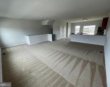 202 Norland Knoll - Photo Thumbnail 1
