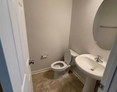 202 Norland Knoll - Photo Thumbnail 20