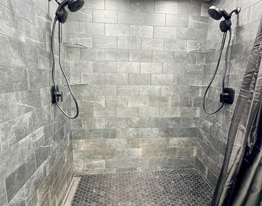 504 Hitt Court - Photo Thumbnail 22