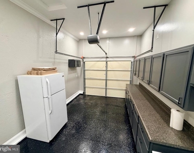 504 Hitt Court - Photo Thumbnail 32