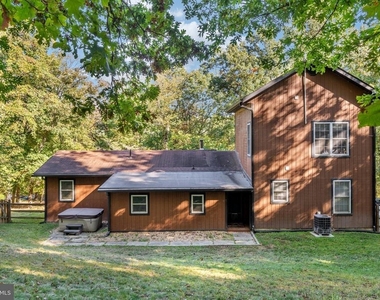 104 Laurel Lane - Photo Thumbnail 30