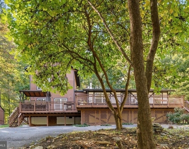 104 Laurel Lane - Photo Thumbnail 28