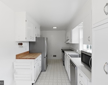 2803 Cameron Mills Road - Photo Thumbnail 8