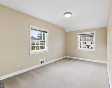 2803 Cameron Mills Road - Photo Thumbnail 13
