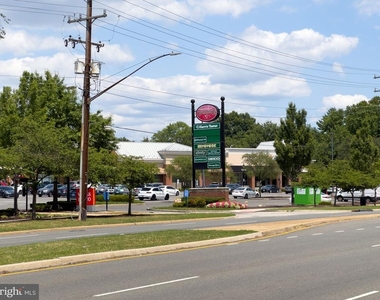 4600 Duke Street - Photo Thumbnail 44