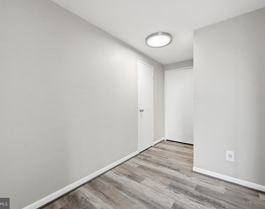 4600 Duke Street - Photo Thumbnail 29