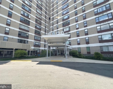 4600 Duke Street - Photo Thumbnail 3