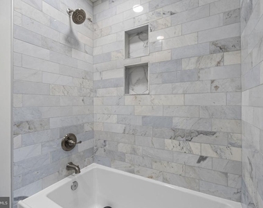 3742 Jason Avenue - Photo Thumbnail 12