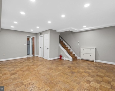 3742 Jason Avenue - Photo Thumbnail 22