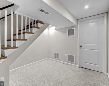 3930 Vermont Avenue - Photo Thumbnail 23