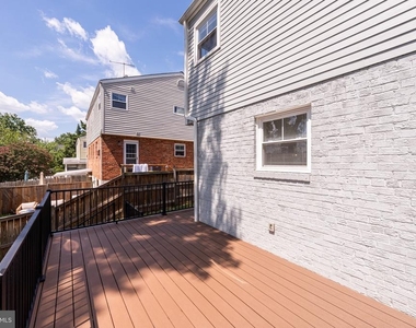 3930 Vermont Avenue - Photo Thumbnail 27