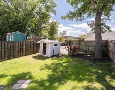 3930 Vermont Avenue - Photo Thumbnail 32
