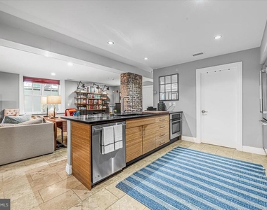 1210 Queen Street - Photo Thumbnail 10