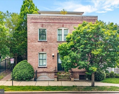 1210 Queen Street - Photo Thumbnail 26