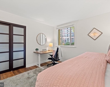 1730 Arlington Boulevard - Photo Thumbnail 18