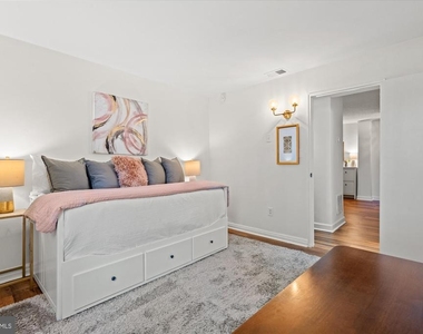1730 Arlington Boulevard - Photo Thumbnail 19