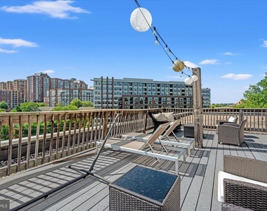 1730 Arlington Boulevard - Photo Thumbnail 29