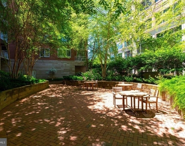 820 N Pollard Street - Photo Thumbnail 43