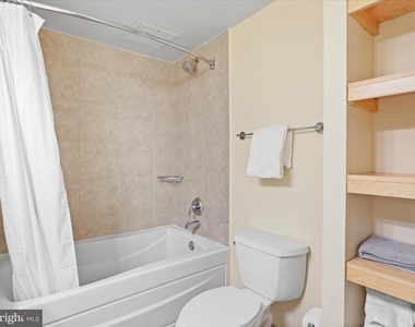 820 N Pollard Street - Photo Thumbnail 35