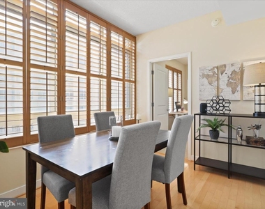 820 N Pollard Street - Photo Thumbnail 19
