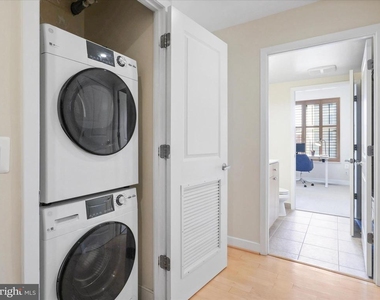 820 N Pollard Street - Photo Thumbnail 10