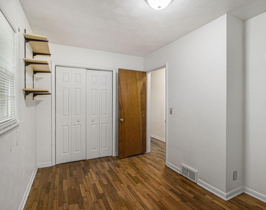 5215 E S Avenue - Photo Thumbnail 10